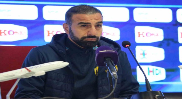 Sedat Ağçay: Taraftarlarımızdan özür diliyoruz