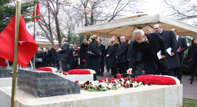 Şehitleri Anma Gününde şehit diplomatlar törenle anıldı