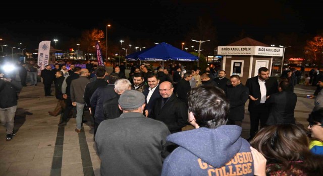Selçukluda ilk teravih coşkusu yaşandı