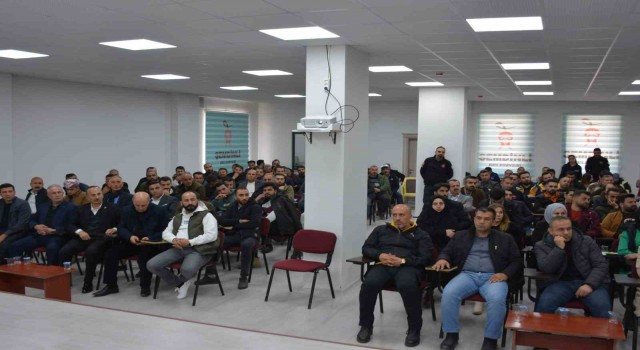 Şemdinli Belediyesinden ‘Farkındalık Eğitimi semineri
