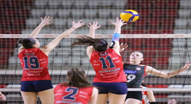 Sivasta düzenlenen TVF 2. Lig kadınlar çeyrek final etabı sona erdi
