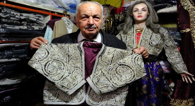 “Sivrihisar sarkası” 80 yıldır onun ellerinde hayat buluyor