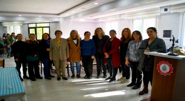 Sökede 8 Martta depremzede kadınlarla bir araya geldiler