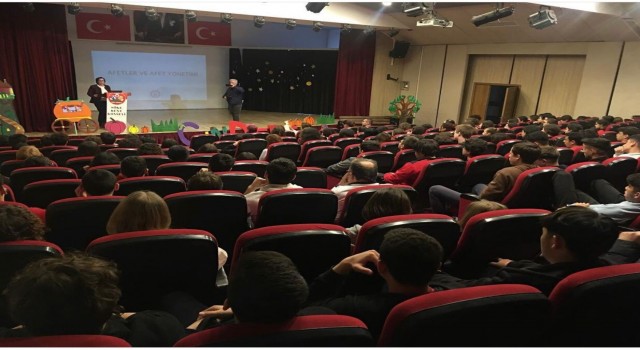 Sökede öğrencilere afetler ve afet farkındalığı eğitimi