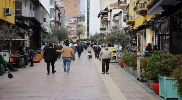 Son 3 ayda 193 yabancı Aydına yerleşti