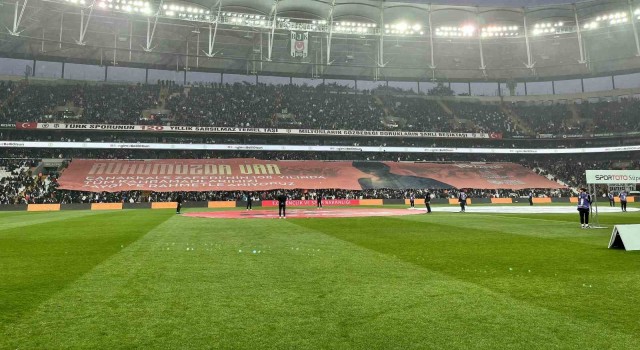 Spor Toto Süper Lig: Beşiktaş: 1 - İstanbulspor: 0 (İlk yarı)