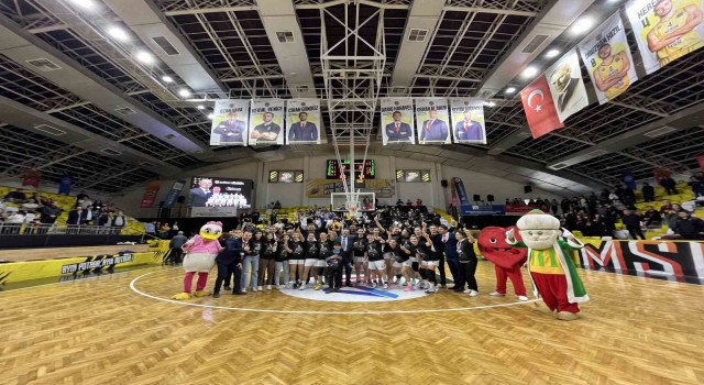 Tarsus Belediyesi Kadın Basketbol Takımı, Süper Lige yükseldi