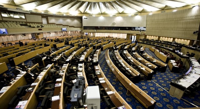 Taylandda parlamento feshedildi, seçim tarihi belli oldu