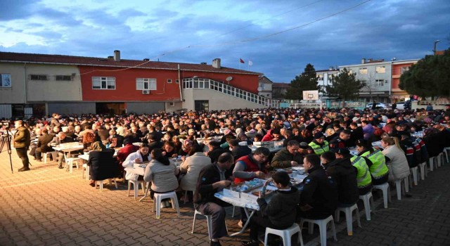 Tekirdağda toplu iftarlar devam ediyor