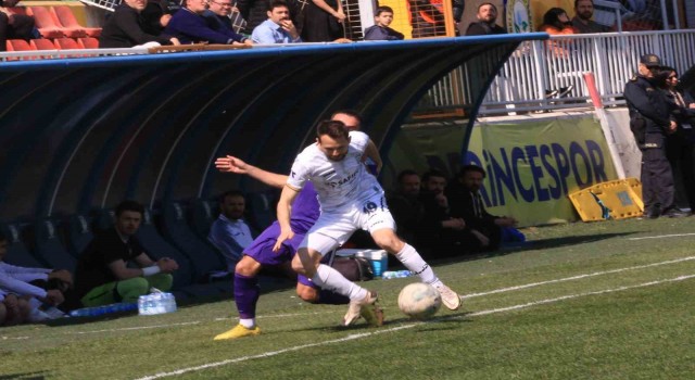 TFF 3. Lig: Belediye Derincespor: 1 - 52 Orduspor: 1