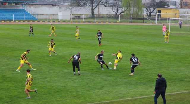 TFF 3. Lig: Fatsa Belediyespor: 0 - Muş 1984 spor: 0