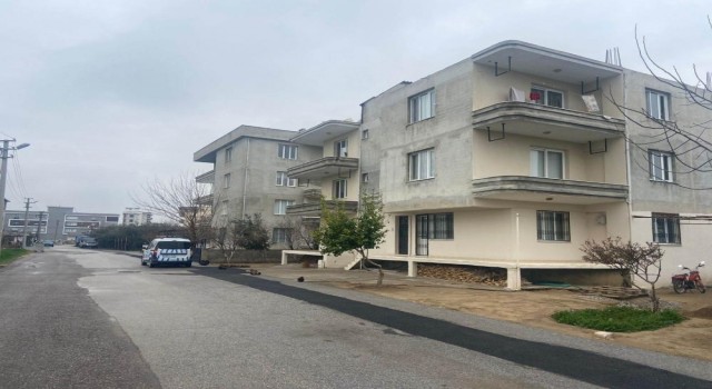 Torbalıdaki kadın cinayetindeki iki polis açığa alındı