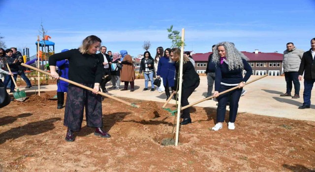 Trabzonda cinayete kurban giden kadınlar için hatıra ormanı oluşturuldu