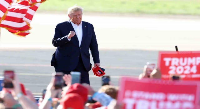 Trump, Manhattan Büyük Jürisi tarafından suçlandı