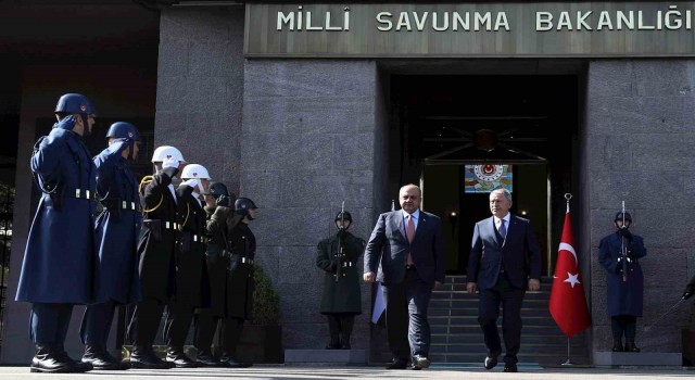 Türk ve Irak orduları arasında karşılıklı işbirliği arttırılacak