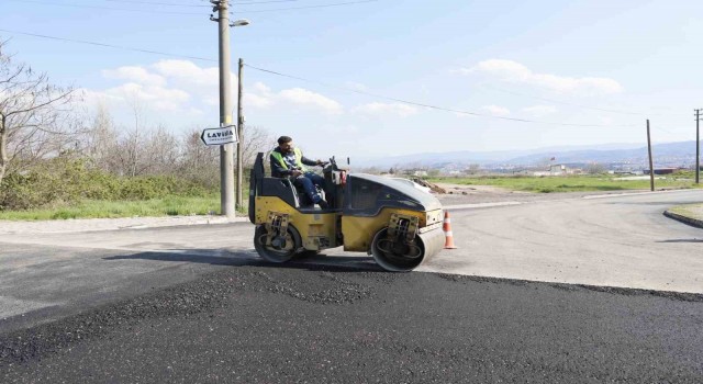 Tütünçiftliki Derinceye bağlayan cadde yenilendi