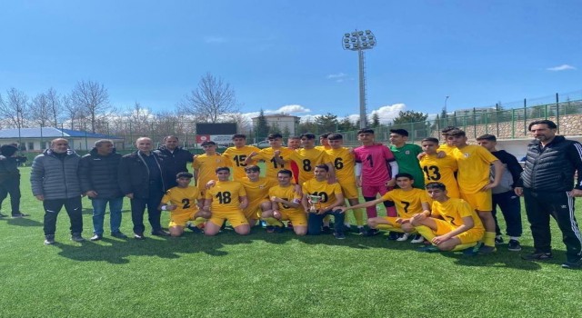 U15te Elazığ Şampiyonu İl Özel İdarespor