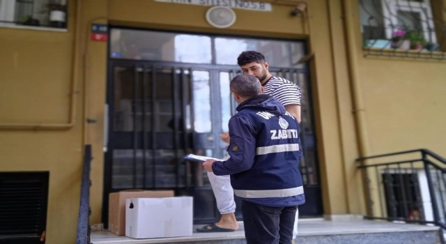Ümraniyede misafir edilen depremzedeler için alışveriş kartı desteği