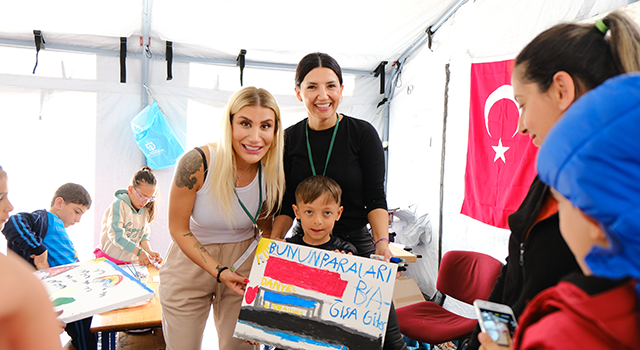 Ünlüler sanatla terapi için Hatay’da