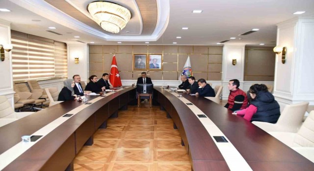 Vali Gürel vatandaşların sorunlarını dinledi