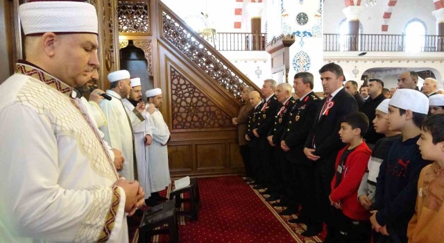 Vanda şehitler için Mevlid-i Şerif okutuldu