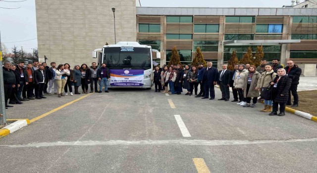 Vanlı 34 PDR öğretmeni deprem bölgesine uğurlandı
