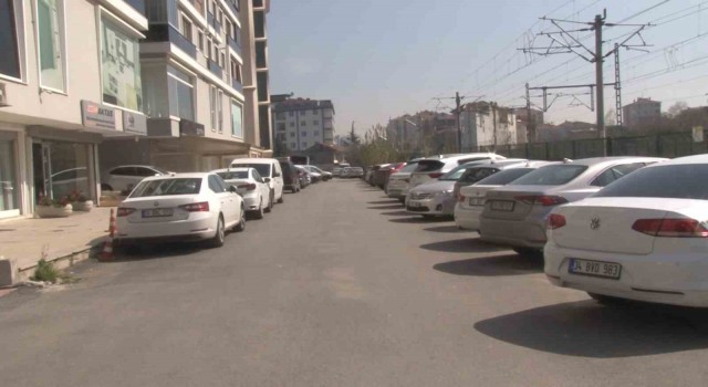 Vatandaşın ışıklandırma isteğini Maltepe Belediyesi ‘AK Partilisiniz diyerek reddetti