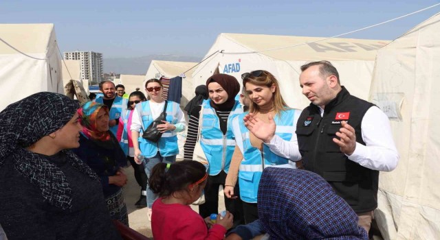 Yalova Belediyesi Hatayda depremin yaralarını sarmaya devam ediyor