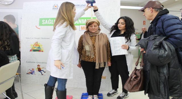 ‘Yaşlılara Saygı Haftasında Aktif Yaşlanma Bilgilendirme Semineri