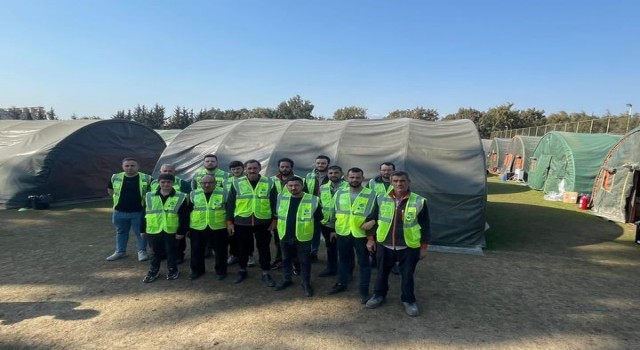 Yeni ekip deprem bölgesinde nöbeti devraldı