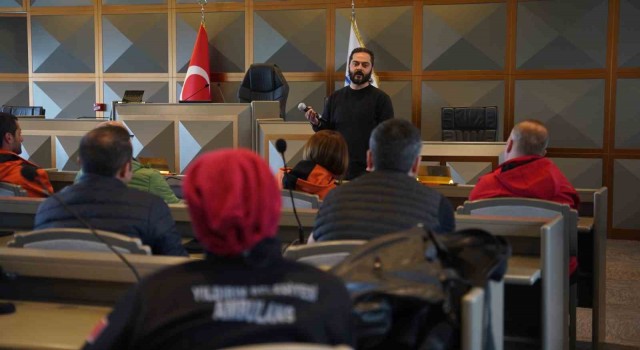 Yıldırımda deprem ve afet yönetimi semineri