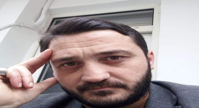 Yol kenarında ölü olarak bulundu