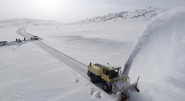 Yozgatta kar nedeniyle 15 köy yolu ulaşıma kapandı