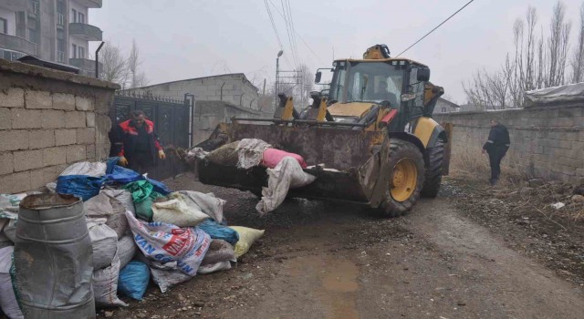 Yüksekovada bahar temizliği başladı