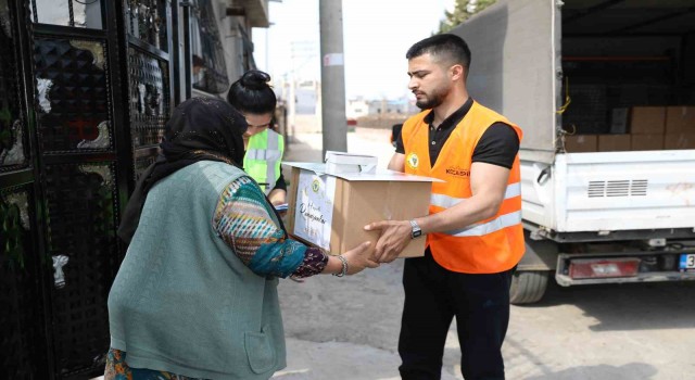 Yüreğir Belediyesinden Ramazanda gıda desteği