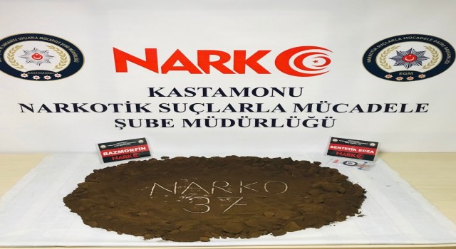 Yurtdışından getirdiği morfini Kastamonuda satacaktı, yakayı ele verdi