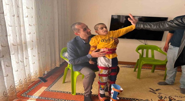 Yürüyemeyen Bünyamine umut oldu, adını gizli tuttu