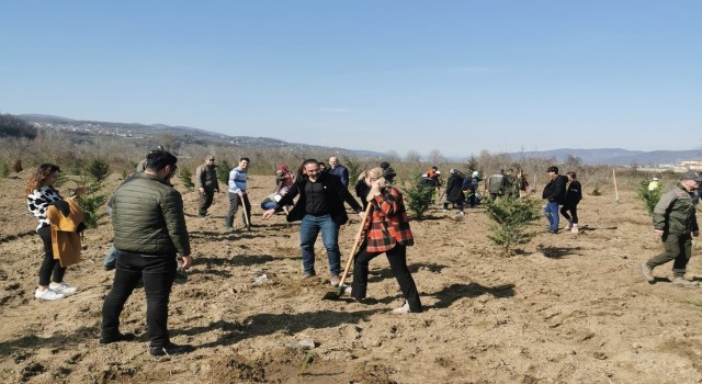 ZBEÜ Çaycuma kampüsünde depremzedelerle nevruz buluşması