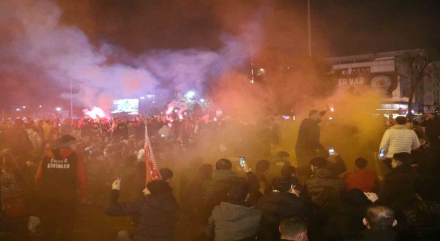 11 yıl sonra Süper Lige çıkan Samsunspordan muhteşem gibi kutlama