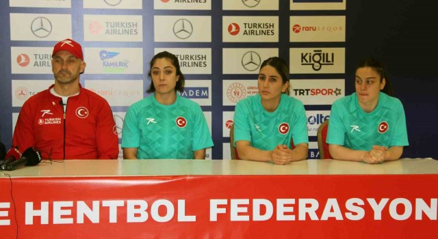 A Milli Kadın Hentbol Takımı, Sırbistan karşısında zoru başarmak istiyor