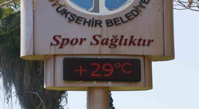 Adanada termometreler 29 dereceyi gösterdi