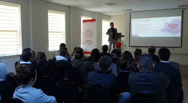 Afetten etkilenen öğrencilerin eğitimde uyumuna yönelik seminer düzenlendi