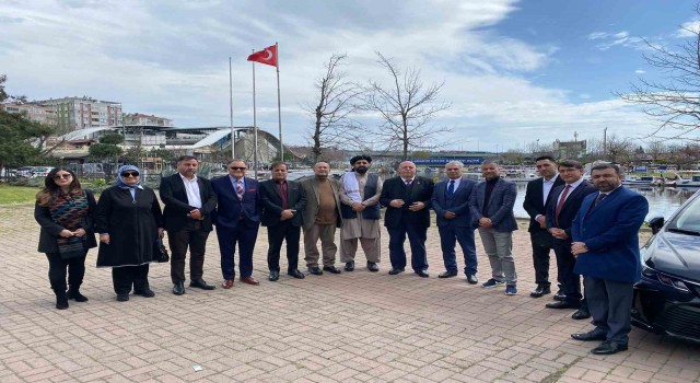 Afganistanın geleceği İstanbulda konuşuldu
