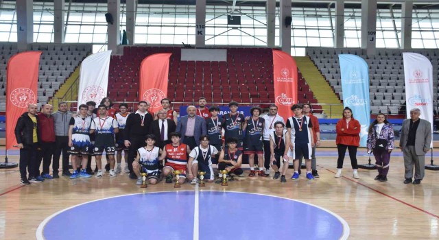Afyonkarahisarda 3x3 basketbol müsabakaları tamamlandı