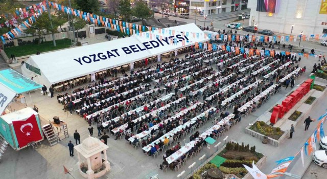 AK Parti Grup Başkanı İsmet Yılmaz: “Yurt dışında itibar, içeride özgüven istiyorsak yanında duracağımız yer Cumhurbaşkanımız Erdoğandır”