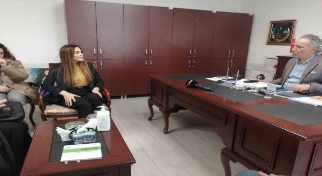 AK Parti milletvekili adayına Bostancıda yoğun ilgi