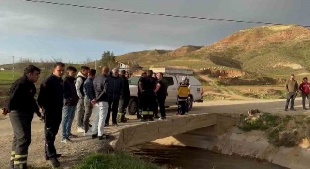 Aksarayda sulama kanalına düşen çocuk aranıyor