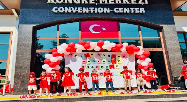 Aksuda depremzede çocuklar gönüllerince eğlendi