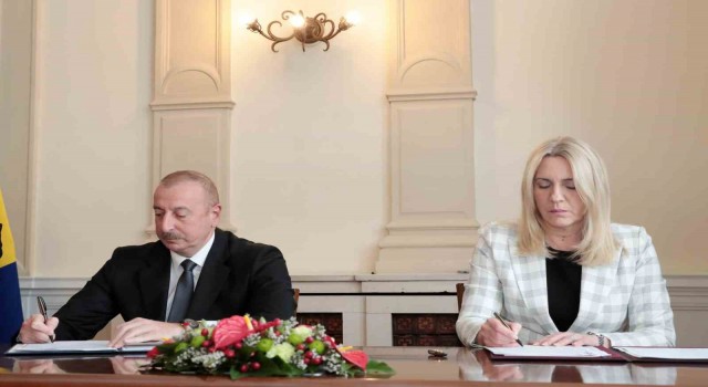 Aliyev: Bosna Hersek ile ortak ekonomi komisyonu kuracağız