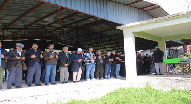 Almanya'da öldürülen Türk taksici Samsunda defnedildi